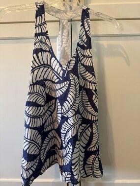 Island company Coronado Top Navy and White Leaf Print Sleeveless Tank